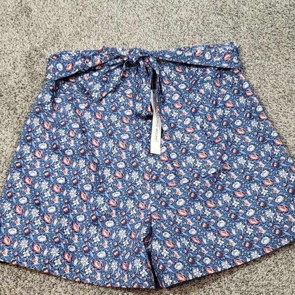 Antonio Melani Blue & Red Flowered Shorts - Picture 1 of 10